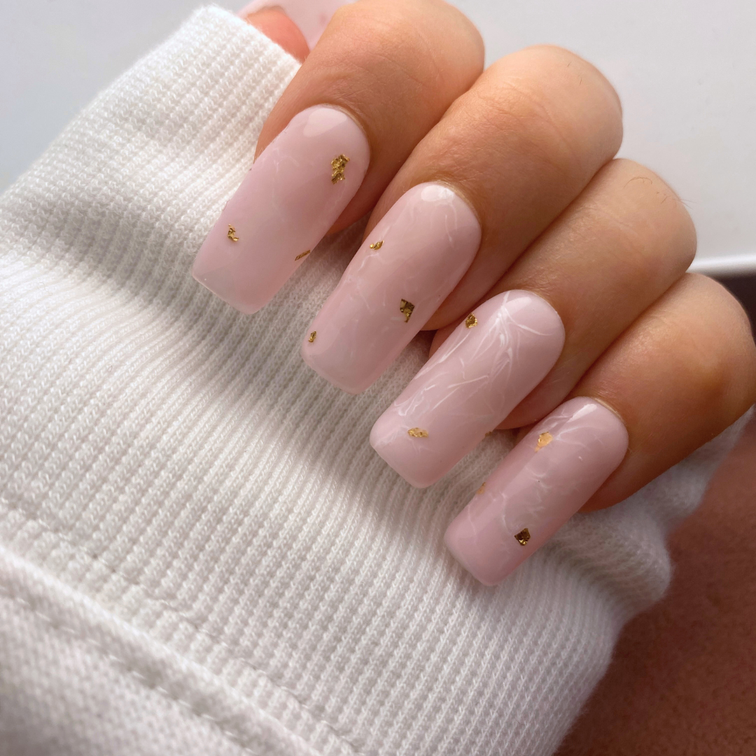 press on nails rosés effet quartz