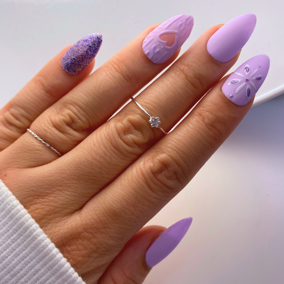 press on nails violet nail art pull